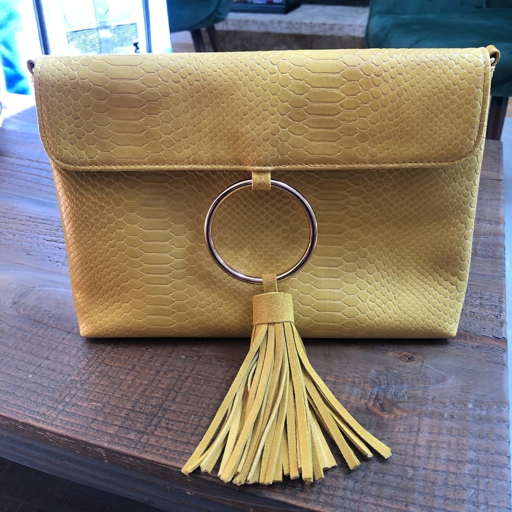 Purse - Picture 2 of 4